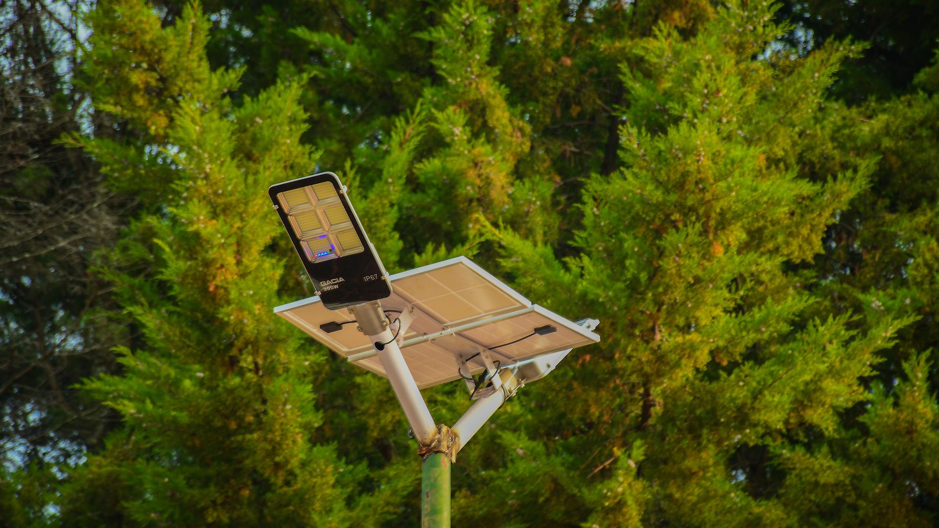 Suntech Electronics - Premium Solar Products
