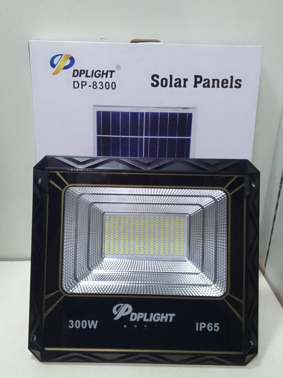Solar floodlight 300 watts