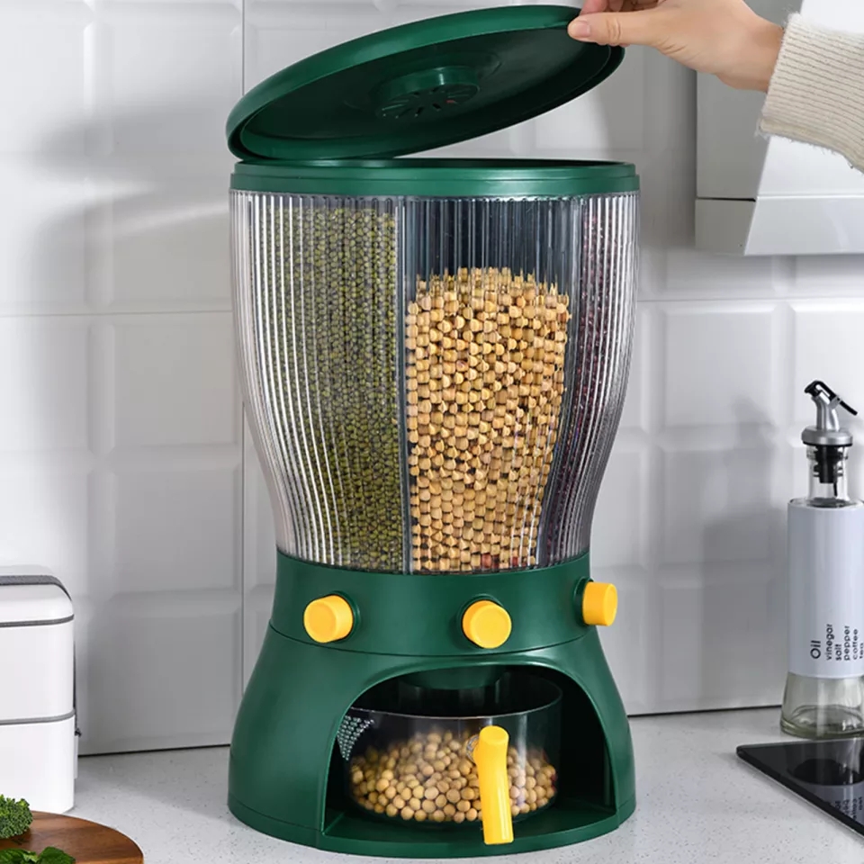 Rotating cereal dispenser