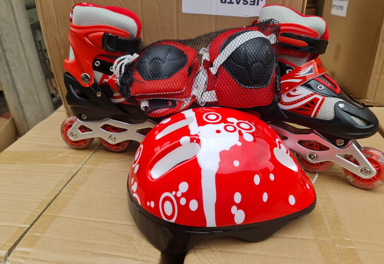 Skating Set - Image 3